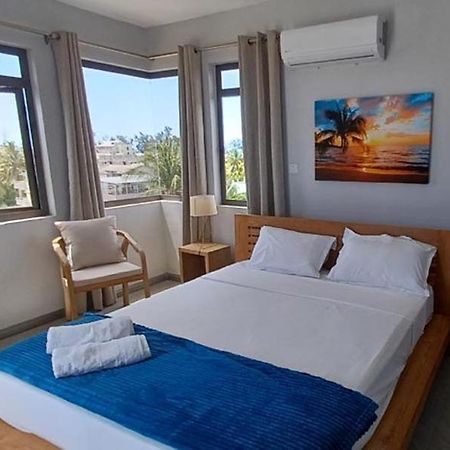 Flic-en-Flacq Splendide Penthouse Vue Mer A 5 Mn A Pied De La Plage מראה חיצוני תמונה